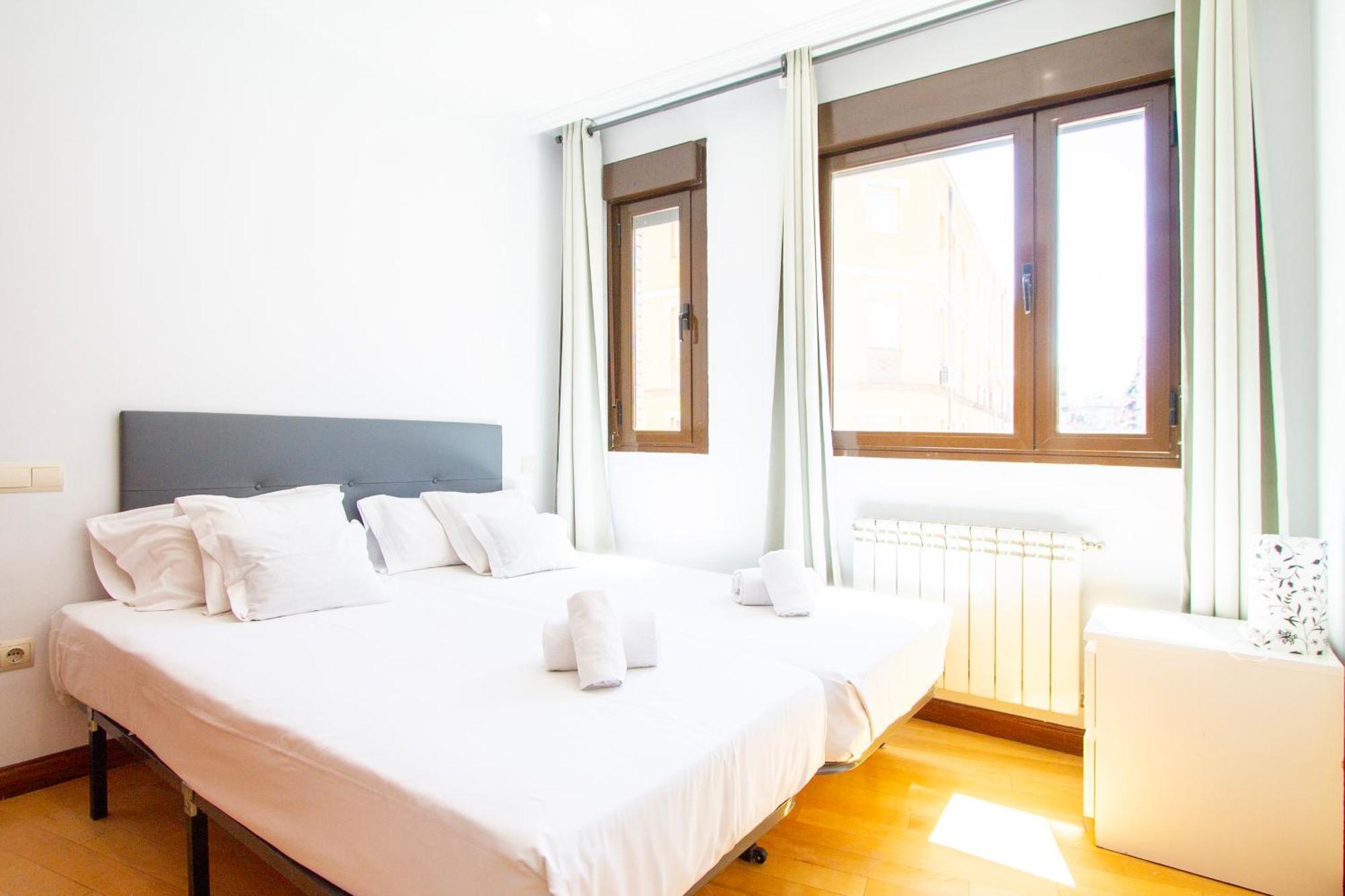 Adelfas Appartement *